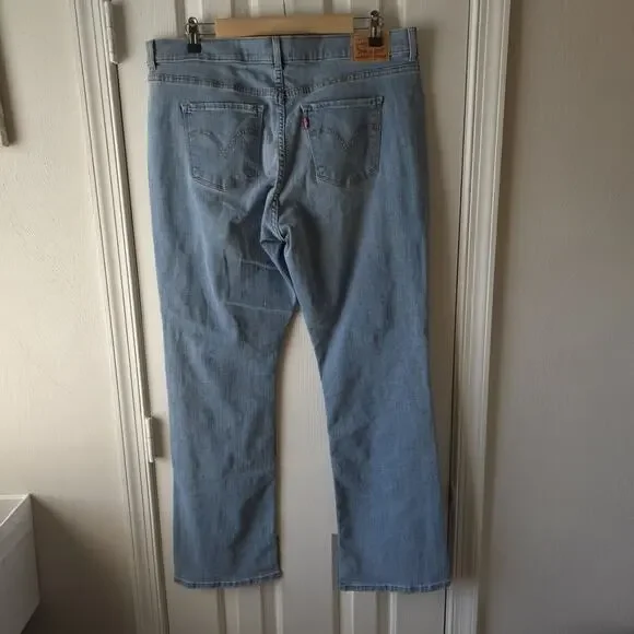 Levi's Women Classic Boot Denim Jeans Size 16 High Rise Light Wash - Picture 3 of 9